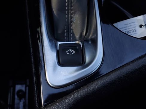 Used 2025 Buick Encore GX Preferred AWD/4WD image 28
