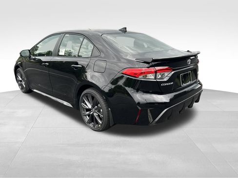 New 2026 Toyota Corolla SE FWD image 3