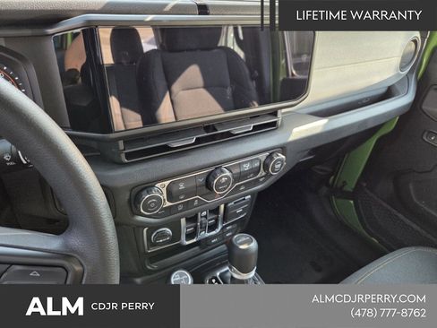 New 2026 Jeep Gladiator Sport AWD/4WD image 22