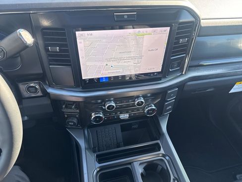 Used 2026 Ford F450 Lariat image 25