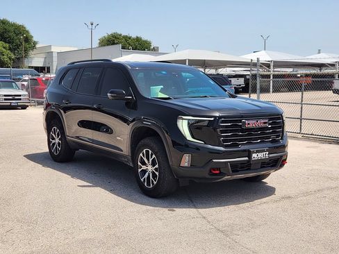 Used 2024 GMC Acadia AT4 w/ Luxury Package AWD/4WD image 2