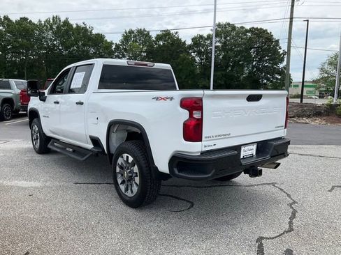Used 2022 Chevrolet Silverado 2500 Custom w/ Custom Value Package AWD/4WD image 20