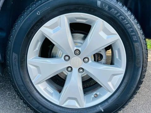 Used 2016 Subaru Forester 2.5i w/ Alloy Wheel Package AWD/4WD image 26