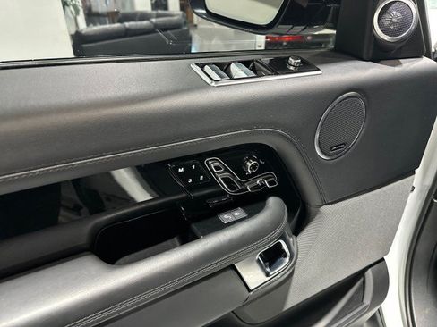 Used 2018 Land Rover Range Rover HSE AWD/4WD image 74