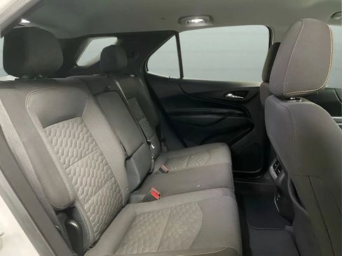 Used 2021 Chevrolet Equinox LT FWD image 12