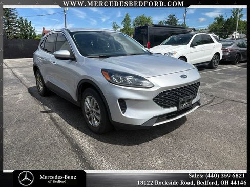 Used 2020 Ford Escape SE AWD/4WD image 5
