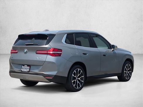 Used 2025 BMW X3 xDrive30 w/ Convenience Package AWD/4WD image 5