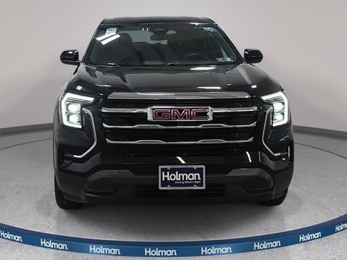 Used 2025 GMC Terrain Elevation AWD/4WD image 3