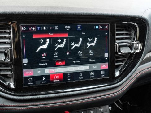 Used 2023 Dodge Durango R/T image 37