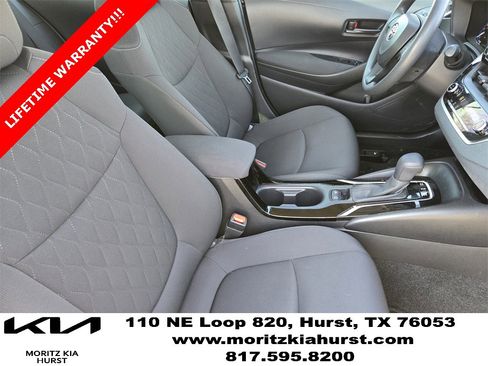 Used 2022 Toyota Corolla LE image 19