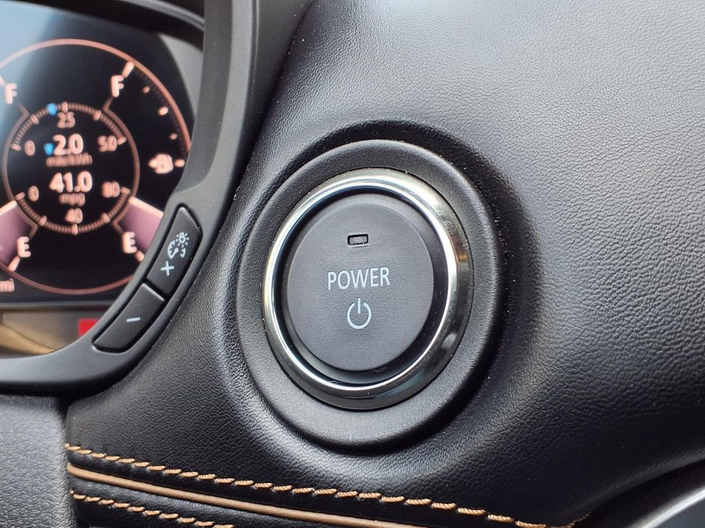 Used 2025 MAZDA CX-70 Plug-In Hybrid w/ Premium Plus AWD/4WD image 20