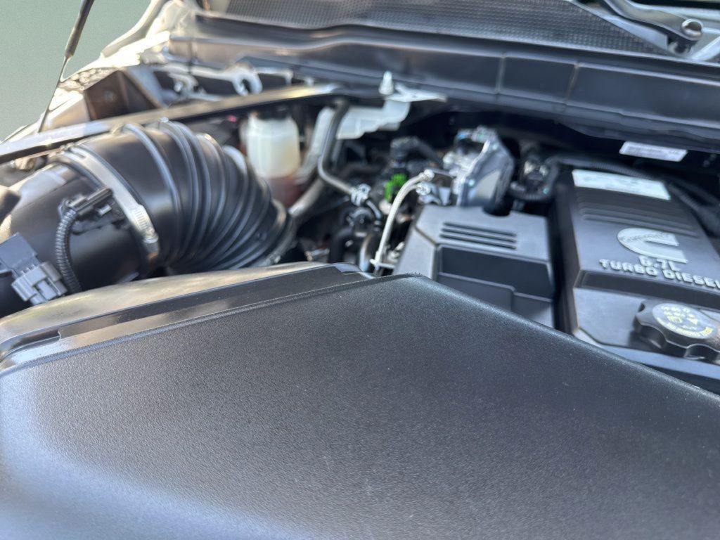 Used 2022 RAM 3500 Limited AWD/4WD image 11