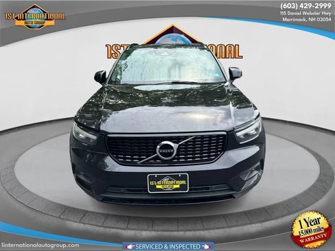 Used 2021 Volvo XC40 T5 R-Design w/ Climate Package image 3