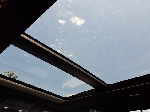 Used 2023 Ford Explorer ST w/ Equipment Group 401A image 10