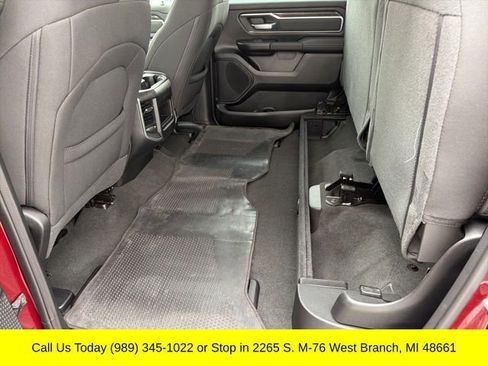 Used 2022 RAM 1500 Big Horn AWD/4WD image 37