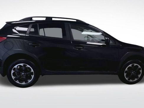 Used 2023 Subaru Crosstrek 2.0i Premium image 9