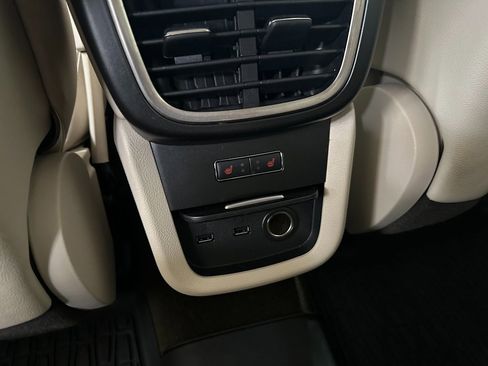 Used 2019 Lincoln Nautilus Reserve image 40