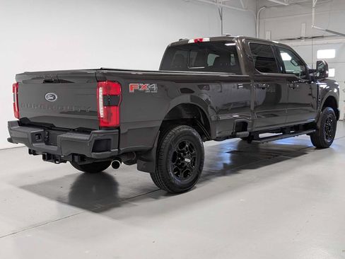 Used 2024 Ford F250 XLT w/ XLT Premium Package AWD/4WD image 8