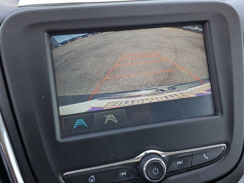 Used 2018 Chevrolet Equinox LT image 20