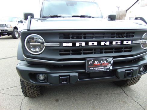 Used 2022 Ford Bronco Black Diamond AWD/4WD image 33