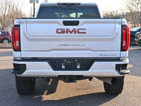 Used 2021 GMC Sierra 3500 Denali w/ Denali Ultimate Package image 14
