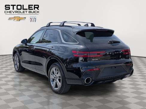 Used 2025 Genesis GV70 3.5T Sport image 3