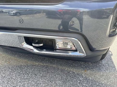 Used 2021 Chevrolet Silverado 1500 High Country w/ Technology Package image 14