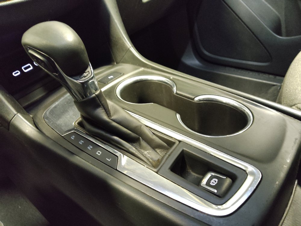 Used 2022 Chevrolet Equinox LT FWD image 26