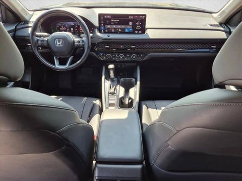 Used 2023 Honda Accord Touring image 18