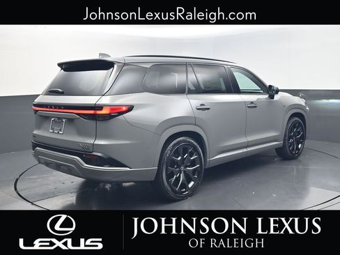 New 2026 Lexus TX 500h AWD image 9