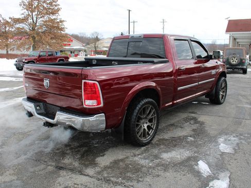 Used 2017 RAM 1500 Laramie w/ Convenience Group image 5