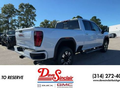 New 2026 GMC Sierra 2500 Denali w/ Technology Package AWD/4WD image 8