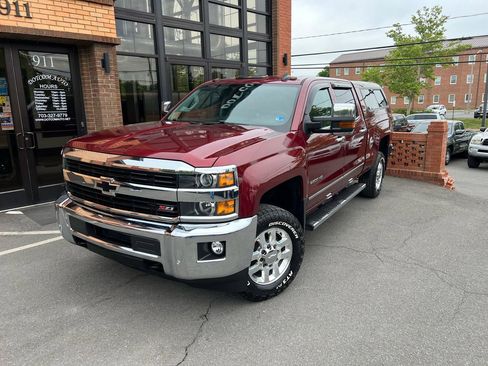 Used 2015 Chevrolet Silverado 2500 LTZ w/ LTZ Plus Package AWD/4WD image 2