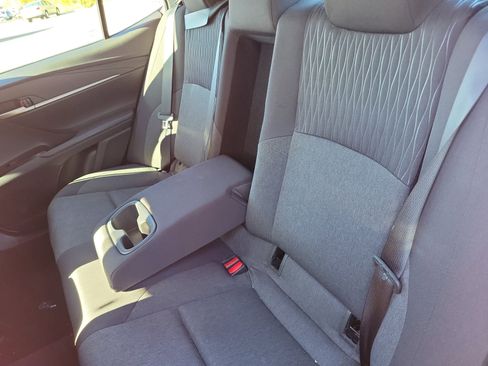 Used 2025 Toyota Camry LE image 11