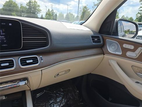 Used 2020 Mercedes-Benz GLE 350 4MATIC image 26