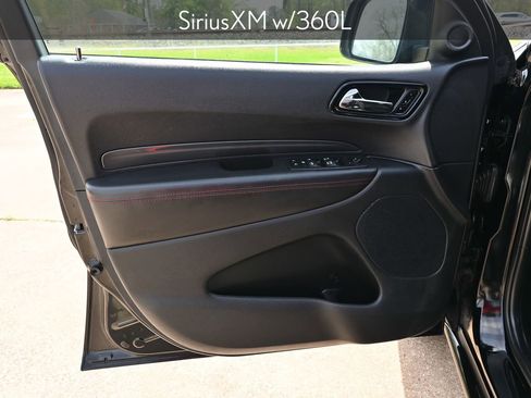 Used 2024 Dodge Durango GT image 9