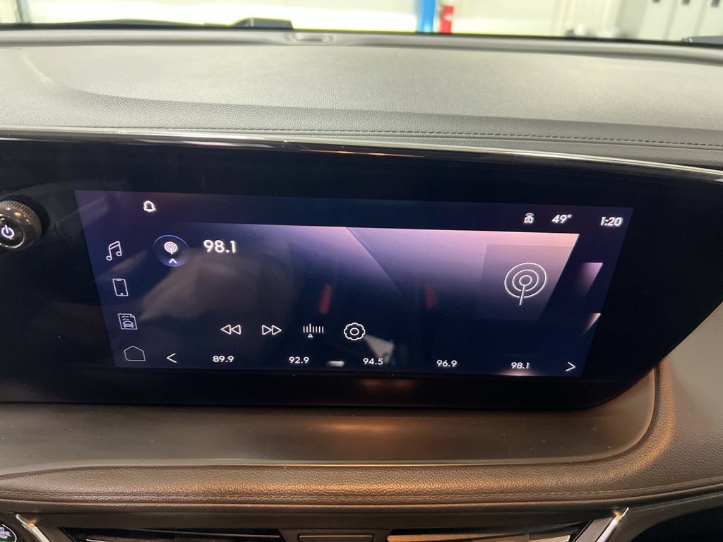Used 2025 Buick Encore GX Sport Touring FWD image 14