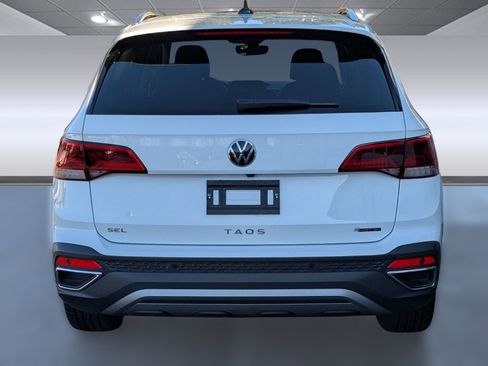 Used 2023 Volkswagen Taos SEL image 10
