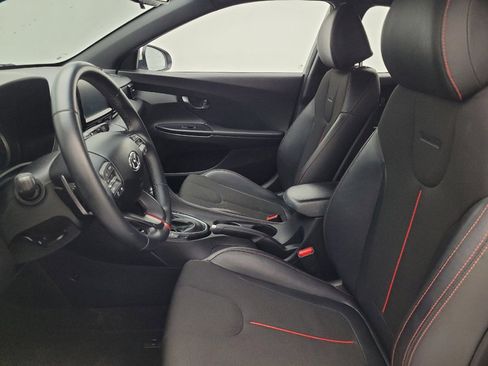 Used 2020 Hyundai Veloster 2.0 Premium image 17