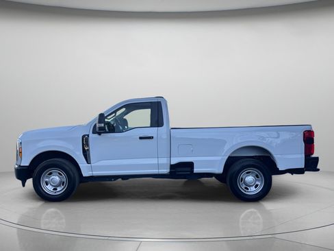 Used 2024 Ford F350 XL w/ 360-Degree Camera Package image 5