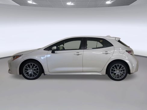 Used 2019 Toyota Corolla XSE FWD image 2