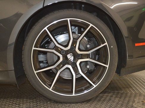 New 2025 Porsche Taycan 4 AWD/4WD image 14