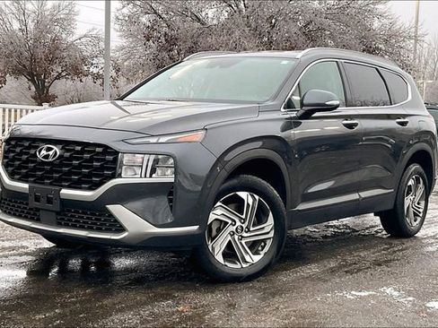 Certified 2023 Hyundai Santa Fe SEL image 3