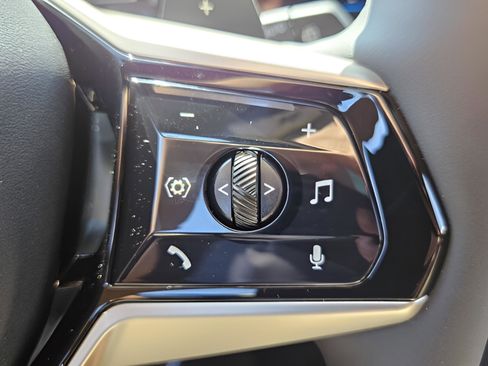 New 2025 BMW X3 xDrive30i w/ Convenience Package image 18