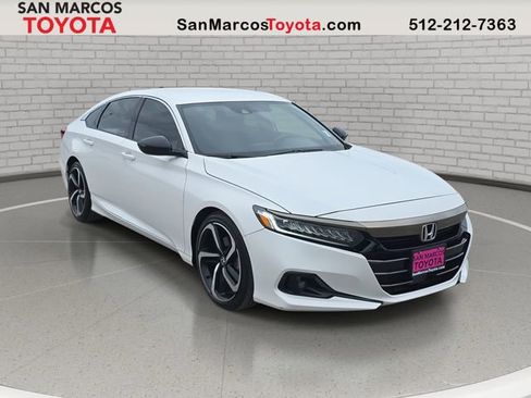 Used 2022 Honda Accord Sport image 3