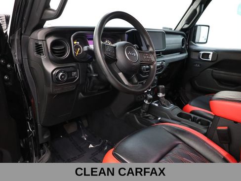 Used 2025 Jeep Wrangler Unlimited Sport AWD/4WD image 13