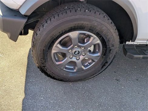 Used 2024 Ford Bronco Big Bend image 10