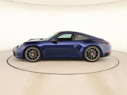 Used 2020 Porsche 911 Carrera RWD image 2