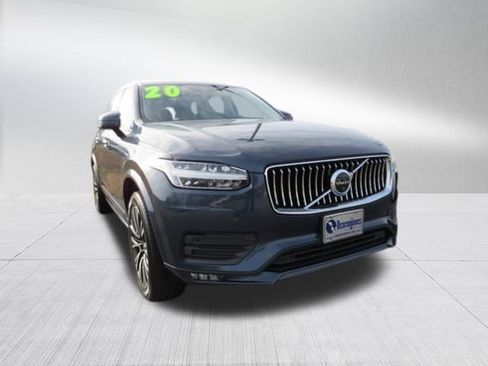 Used 2020 Volvo XC90 T6 Momentum w/ Protection Package Premier image 3
