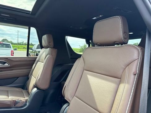 Used 2021 Chevrolet Tahoe High Country AWD/4WD image 26